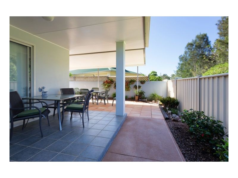 1 Seasound Close, Old Bar NSW 2430