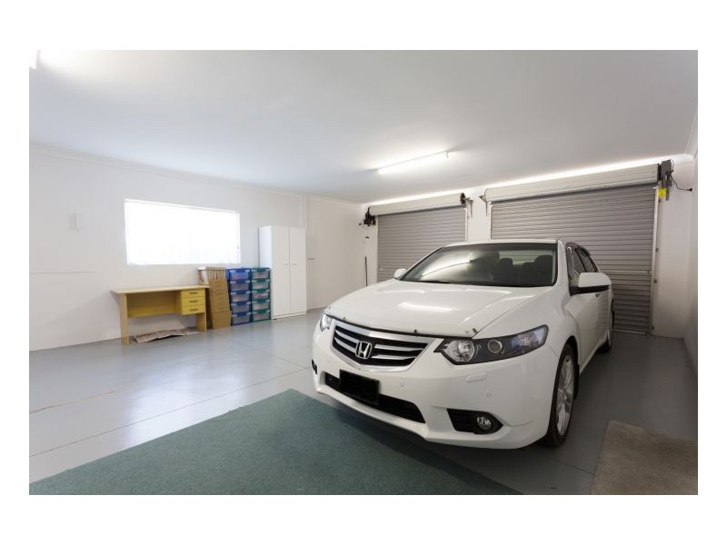 1 Seasound Close, Old Bar NSW 2430