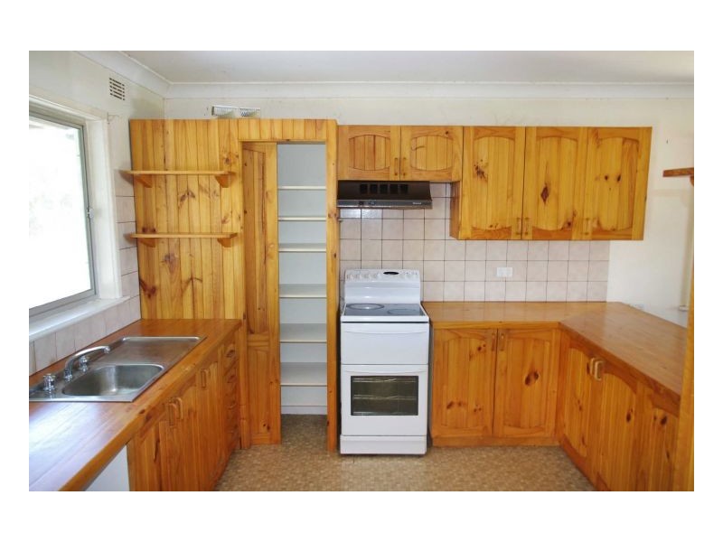 25 Hall Street, Old Bar NSW 2430