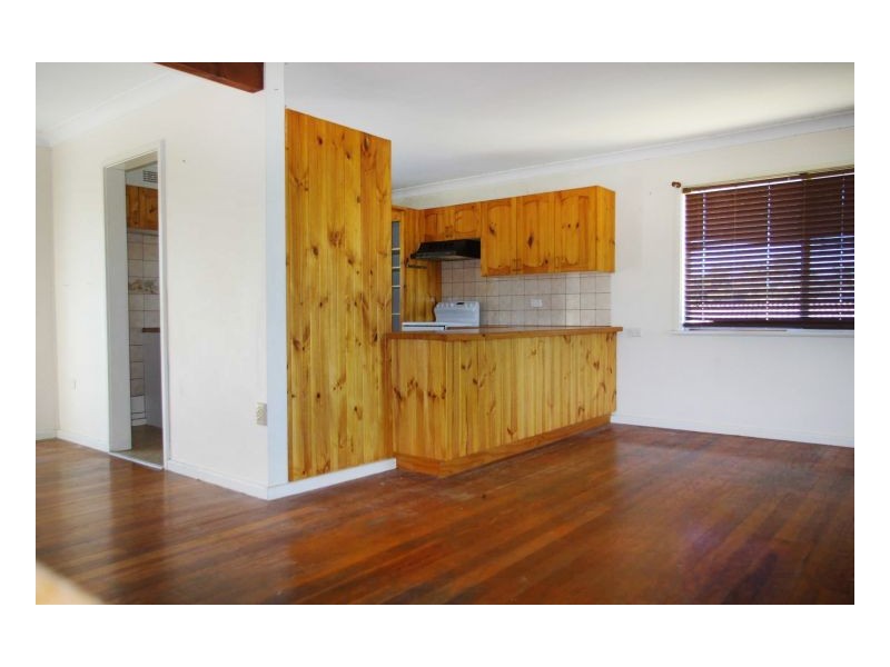 25 Hall Street, Old Bar NSW 2430