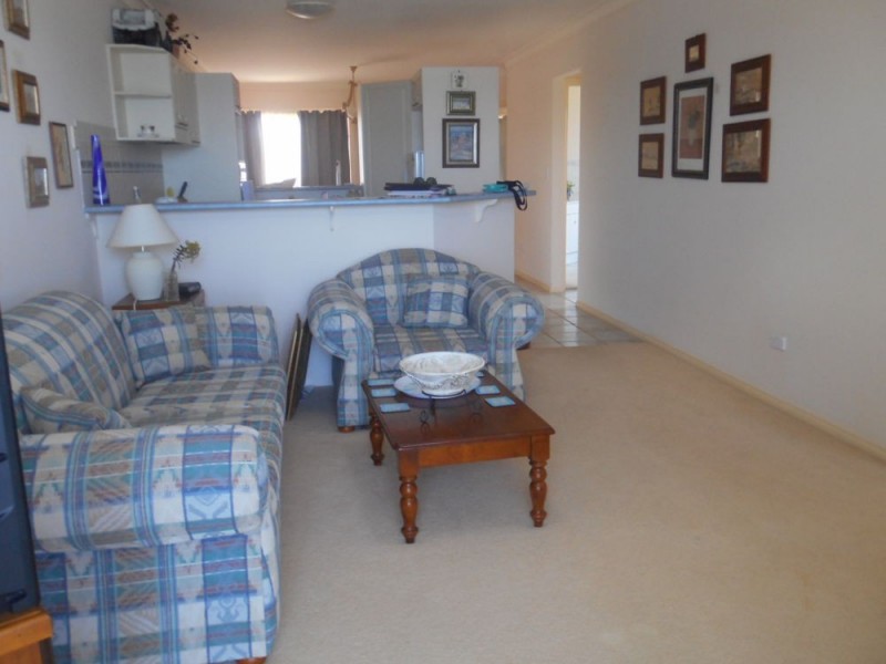 1/32 Lewis Street, Old Bar NSW 2430