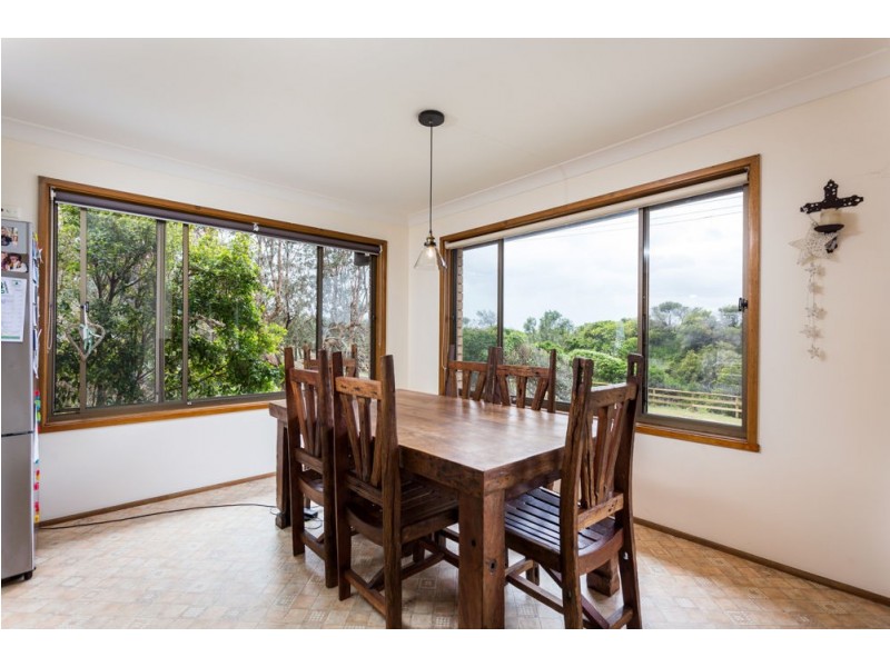 15 Pacific Parade, Old Bar NSW 2430