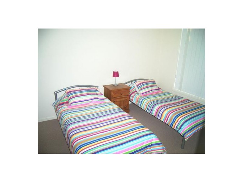 4/6 Bryan Street, Old Bar NSW 2430