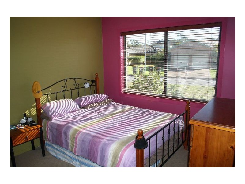 12 Rosier Place, Old Bar NSW 2430