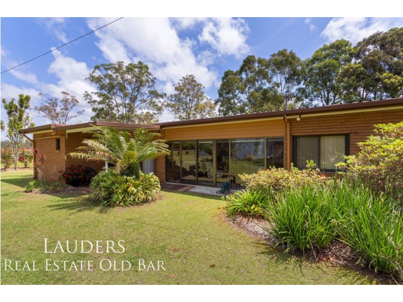 54 Warwiba Road, Old Bar NSW 2430