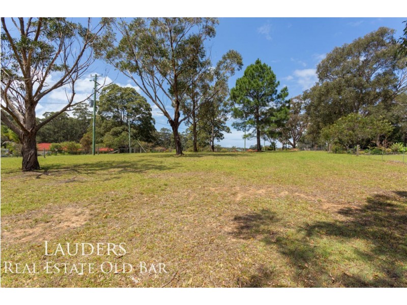54 Warwiba Road, Old Bar NSW 2430