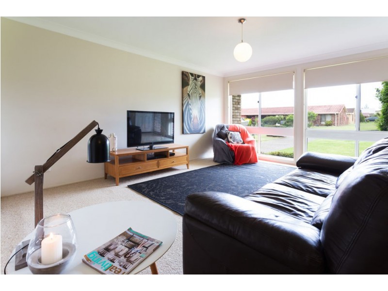 5 Casuarina Close, Old Bar NSW 2430