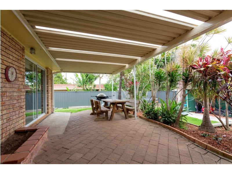 5 Casuarina Close, Old Bar NSW 2430