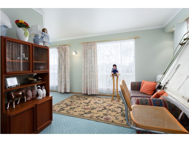 44 Molong Road, Old Bar NSW 2430
