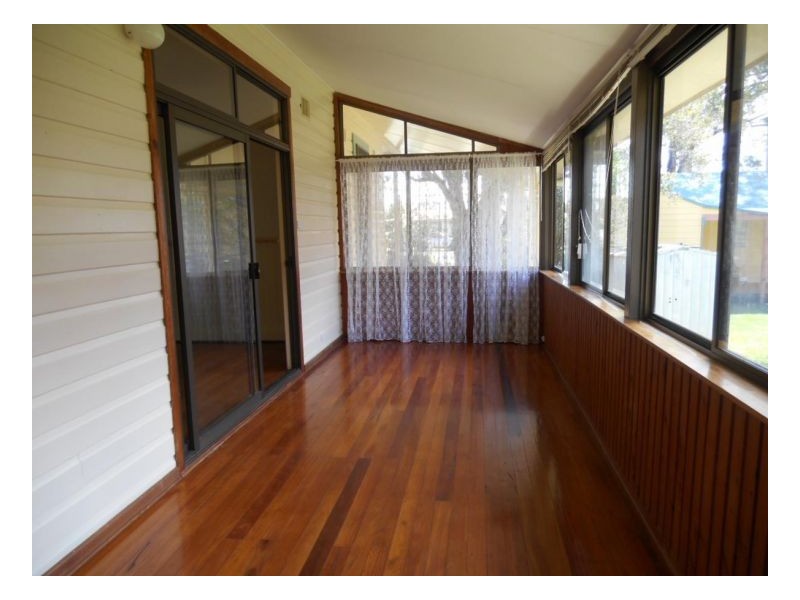 26 Richardson St, Old Bar NSW 2430