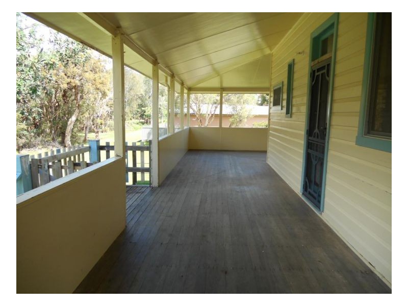 26 Richardson St, Old Bar NSW 2430