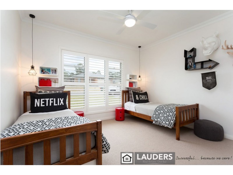 18 Janice Street, Wallabi Point NSW 2430