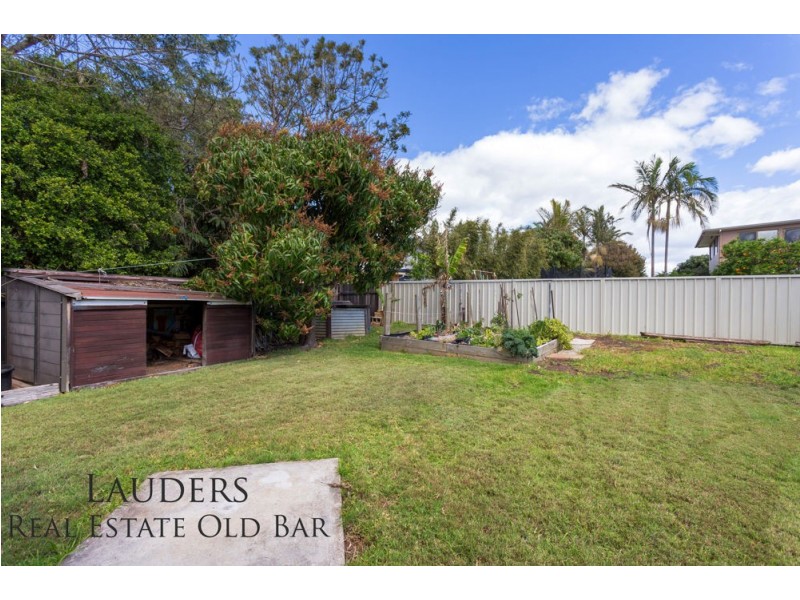 10 Old Bar Road, Old Bar NSW 2430