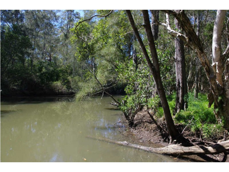 122 Heron Road, Old Bar NSW 2430