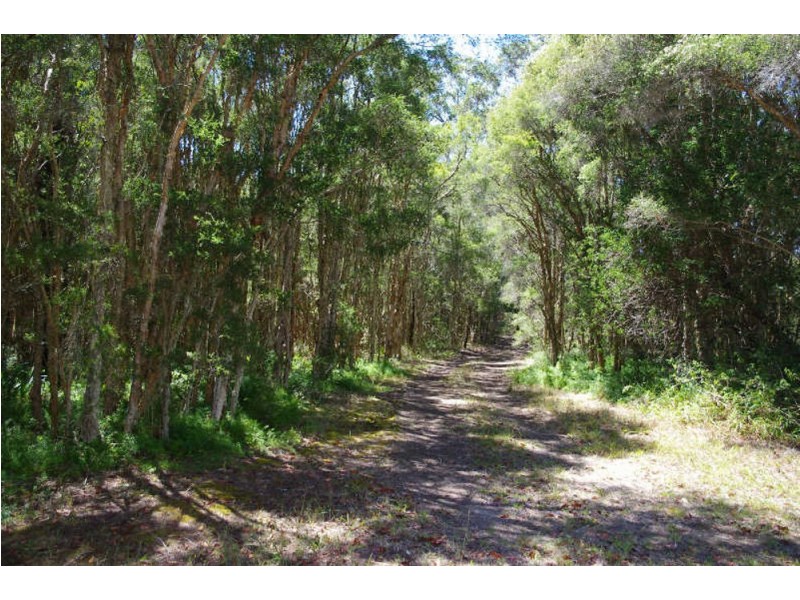 122 Heron Road, Old Bar NSW 2430