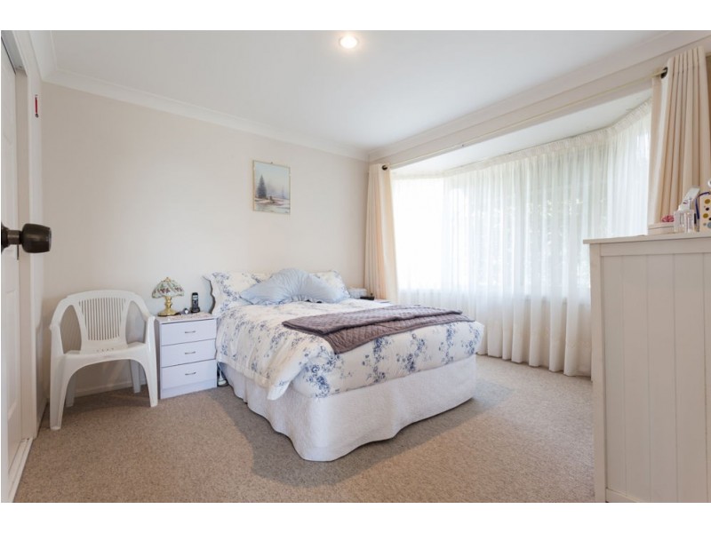 1/76 Old Bar Road, Old Bar NSW 2430
