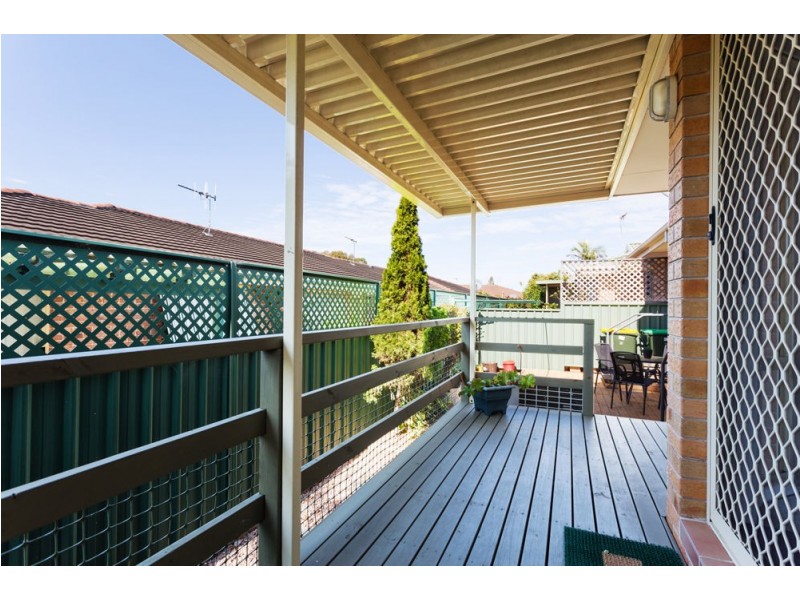 1/76 Old Bar Road, Old Bar NSW 2430