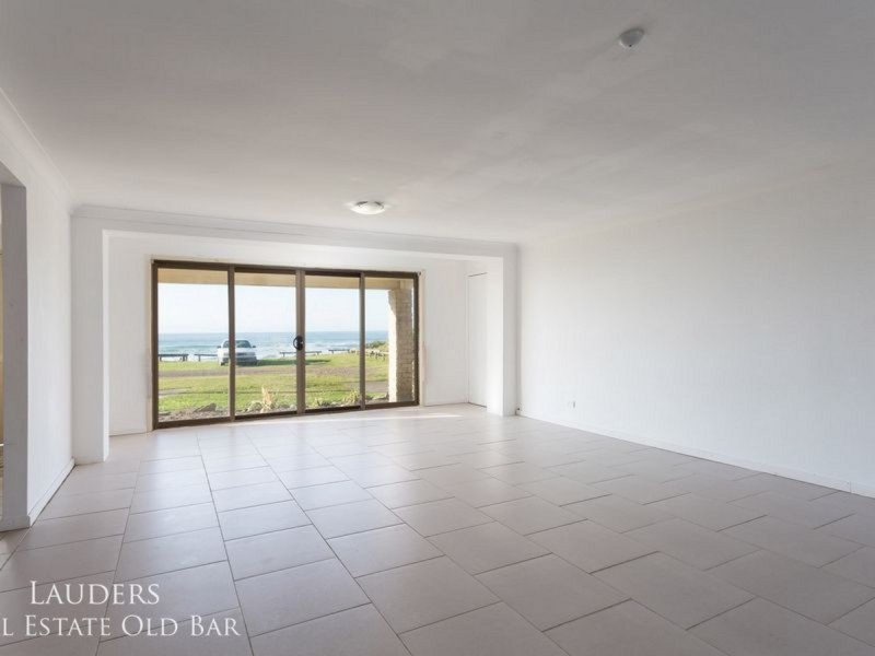 3 Seaview Parade, Wallabi Point NSW 2430
