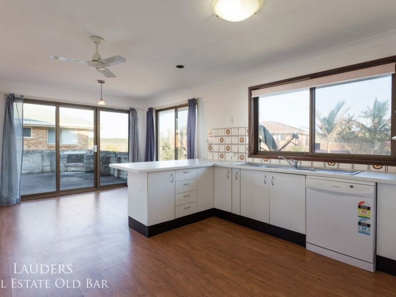 3 Seaview Parade, Wallabi Point NSW 2430