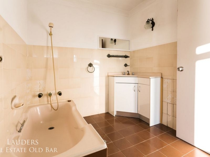 3 Seaview Parade, Wallabi Point NSW 2430