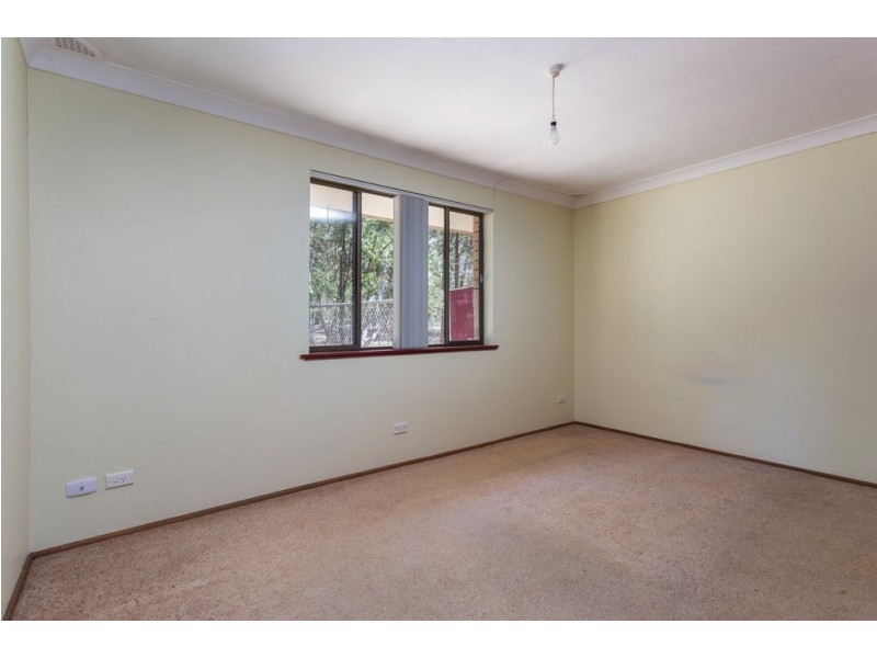 142 Warwiba Road, Old Bar NSW 2430