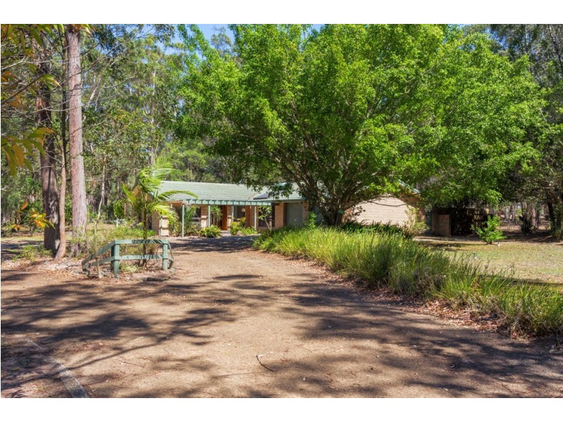 142 Warwiba Road, Old Bar NSW 2430