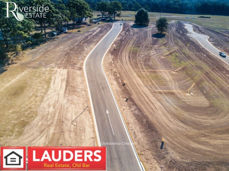 9 Ondaroo Crest, Old Bar NSW 2430