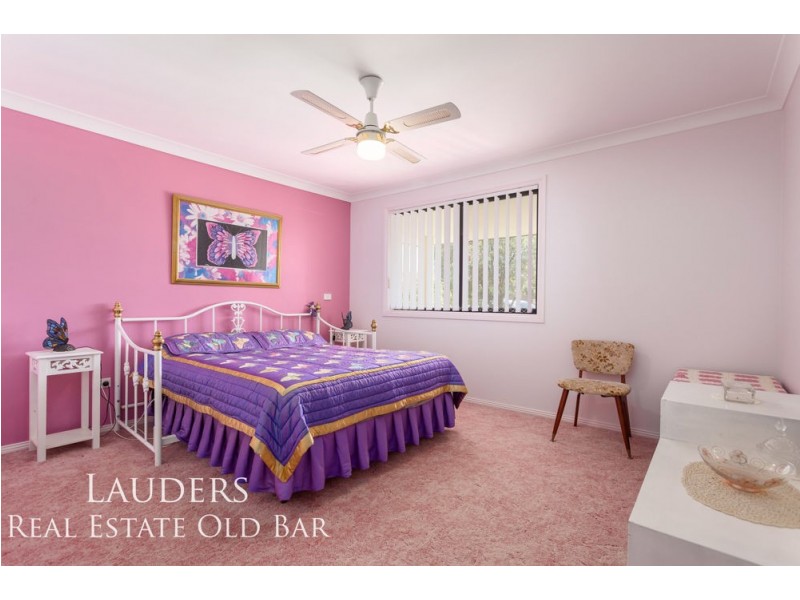 2/80 Old Bar Road, Old Bar NSW 2430