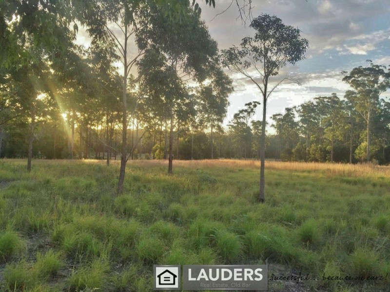 17 Peets Avenue, Wallabi Point NSW 2430