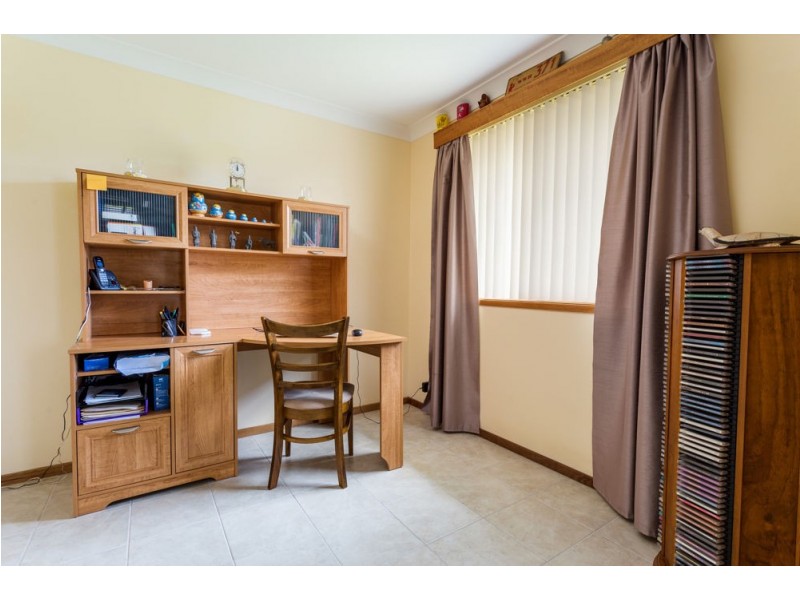 39 Clerke Street, Old Bar NSW 2430