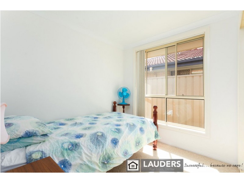 18 Albatross Way, Old Bar NSW 2430