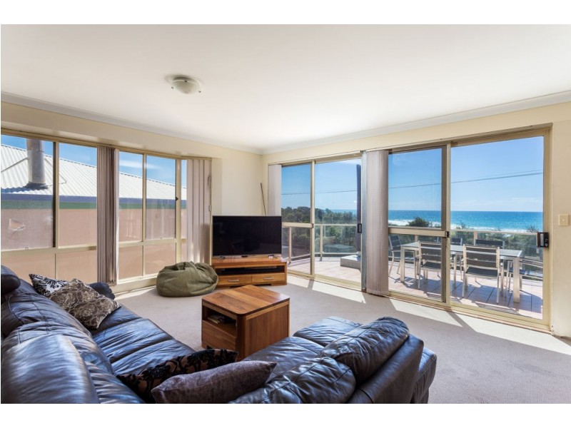 27 Marine Drive, Wallabi Point NSW 2430