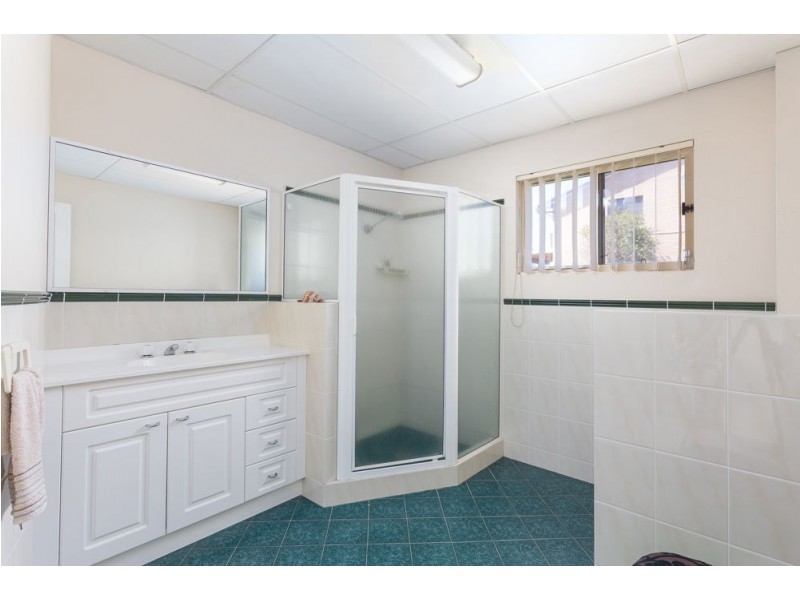 27 Marine Drive, Wallabi Point NSW 2430