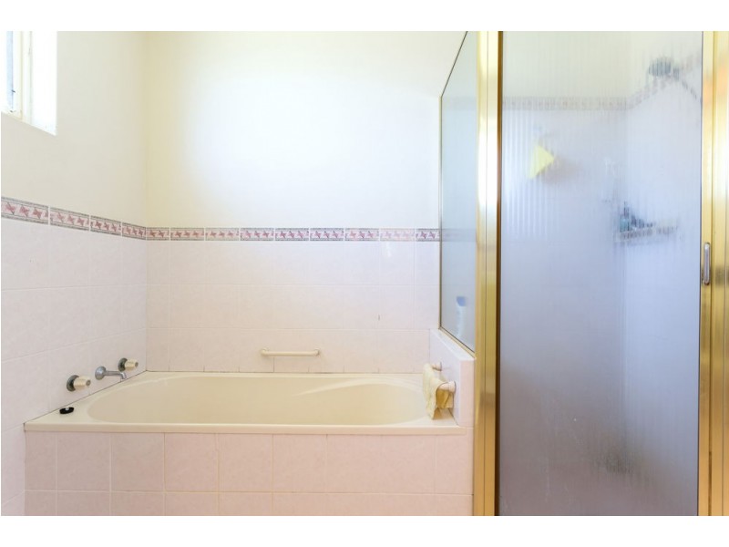 27 Marine Drive, Wallabi Point NSW 2430