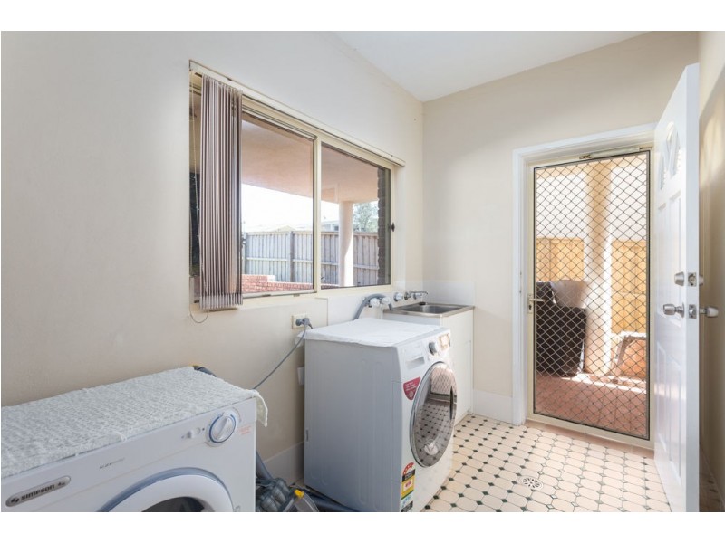 27 Marine Drive, Wallabi Point NSW 2430