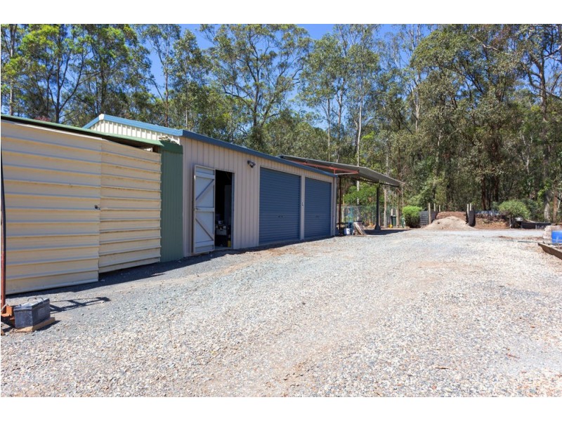 6 Peppermint Place, Old Bar NSW 2430