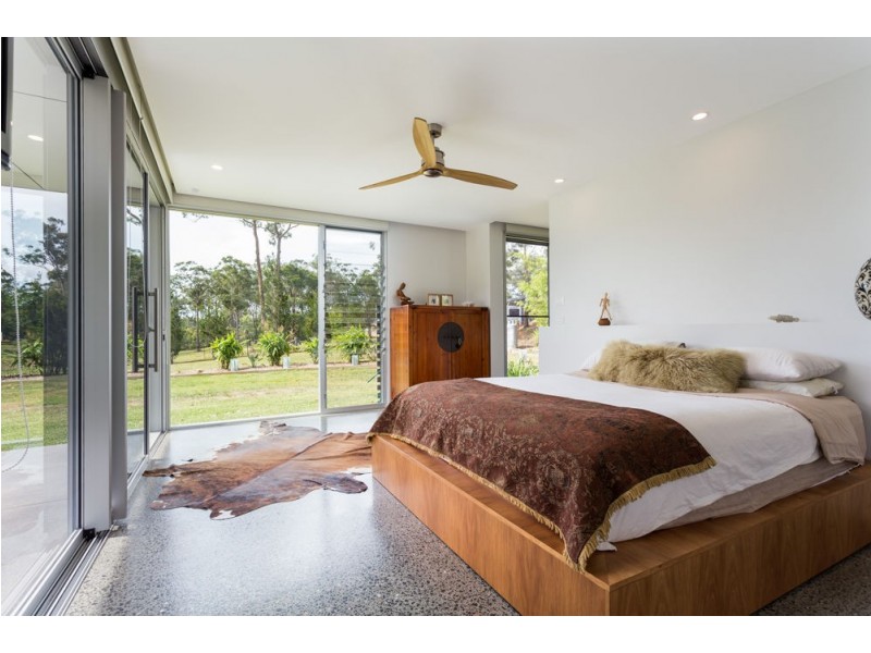 13 Peets Avenue, Wallabi Point NSW 2430