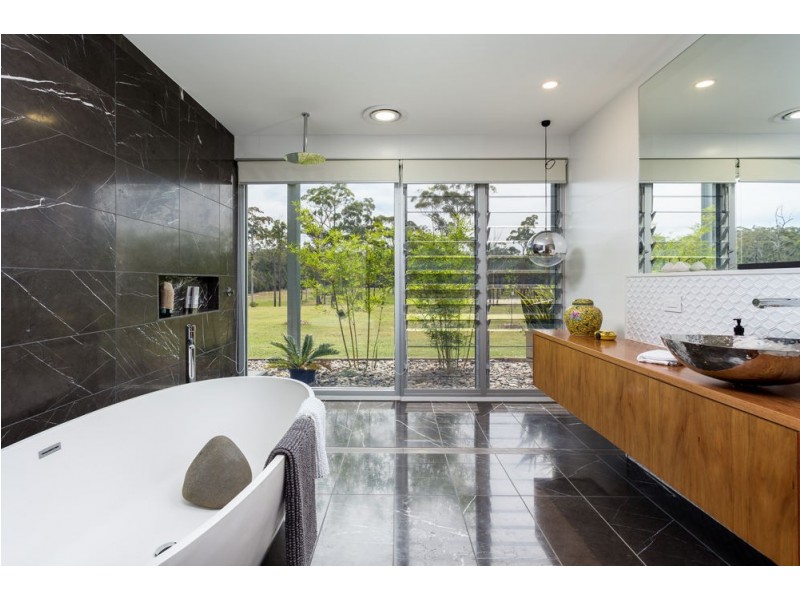 13 Peets Avenue, Wallabi Point NSW 2430