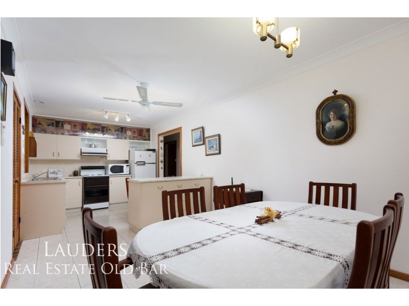 54 Warwiba Road, Old Bar NSW 2430