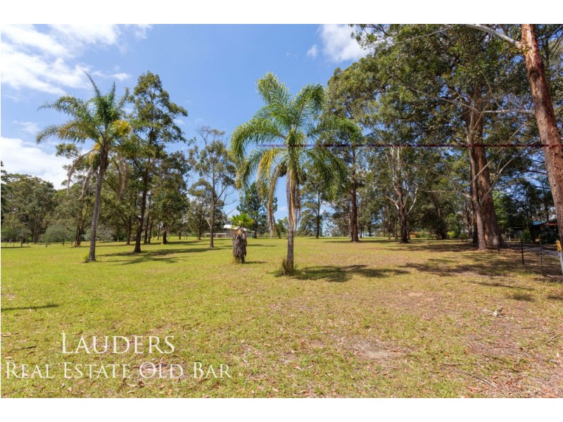 54 Warwiba Road, Old Bar NSW 2430