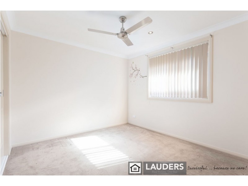 2a Eagle Close, Old Bar NSW 2430
