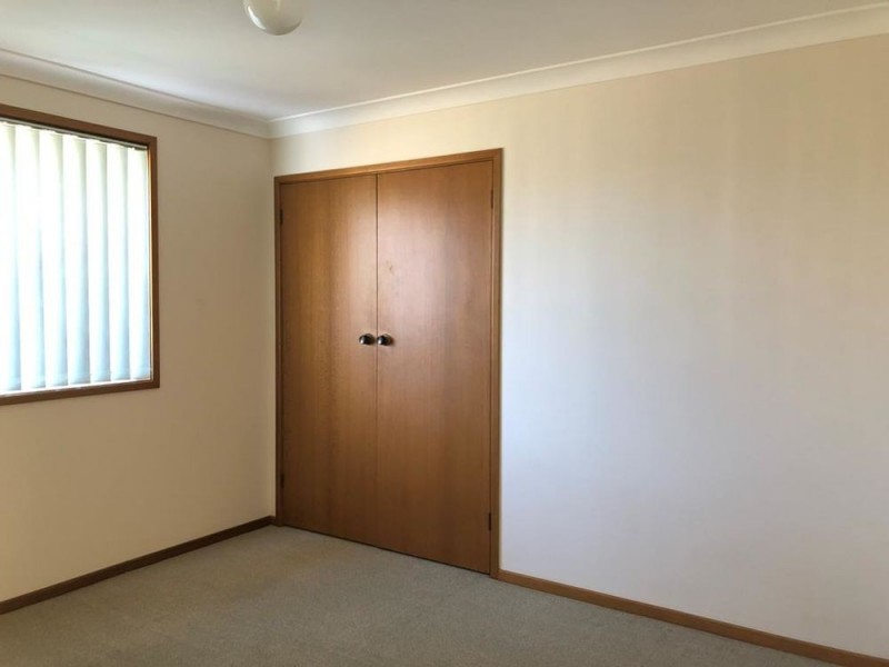 14 Molong Road, Old Bar NSW 2430