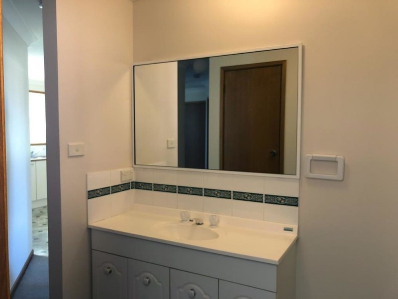 14 Molong Road, Old Bar NSW 2430