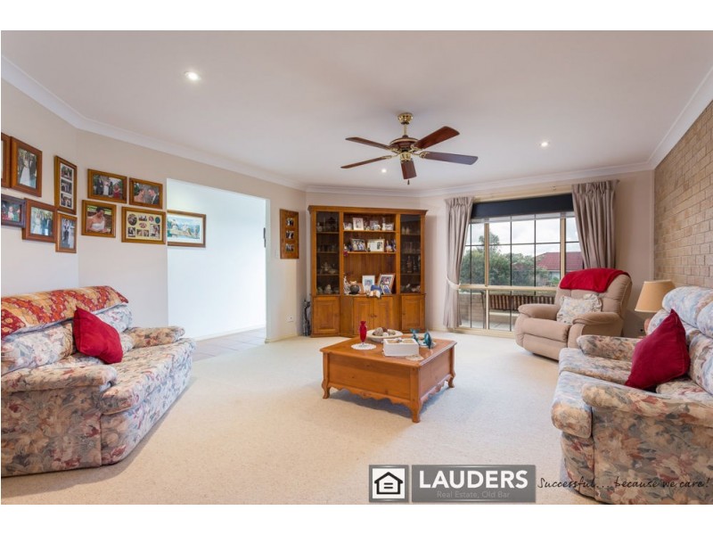 20 Corkwood Street, Old Bar NSW 2430