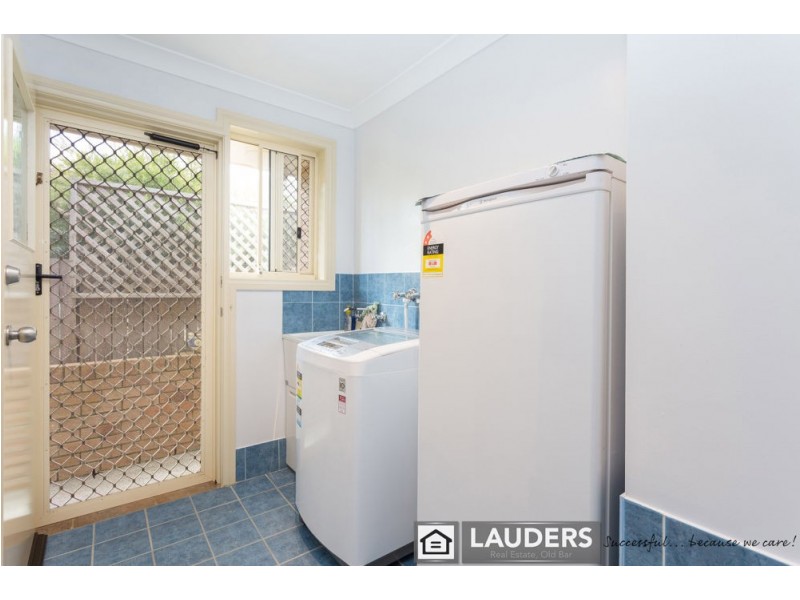 20 Corkwood Street, Old Bar NSW 2430