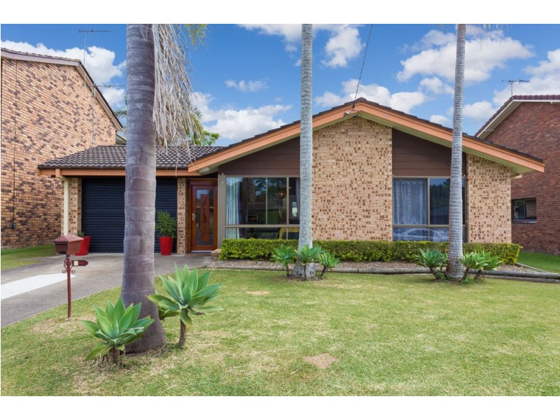 47 Richardson Street, Old Bar NSW 2430