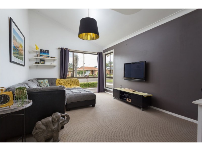 47 Richardson Street, Old Bar NSW 2430