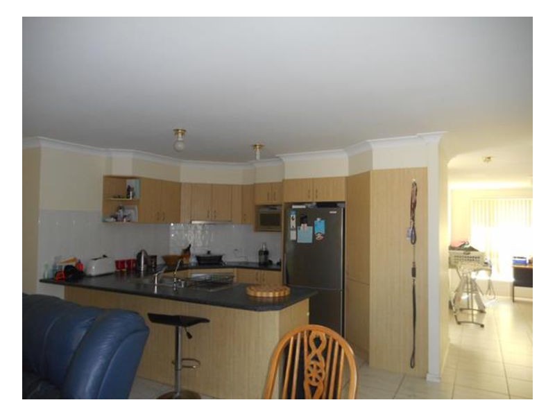 16 Albatross Way, Old Bar NSW 2430
