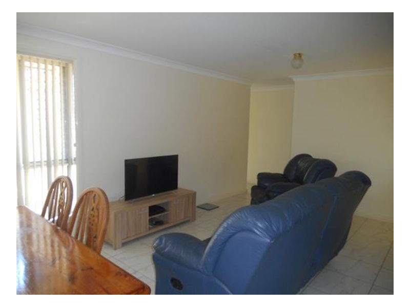 16 Albatross Way, Old Bar NSW 2430
