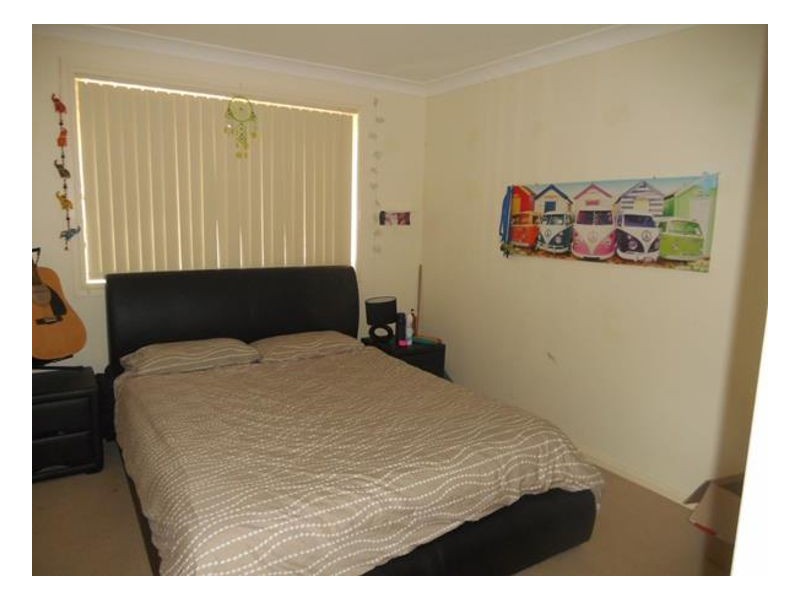 16 Albatross Way, Old Bar NSW 2430